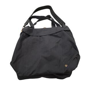 Black Lululemon "On My Level" Large 19L Gym Yoga Tote Shoulder Bag
